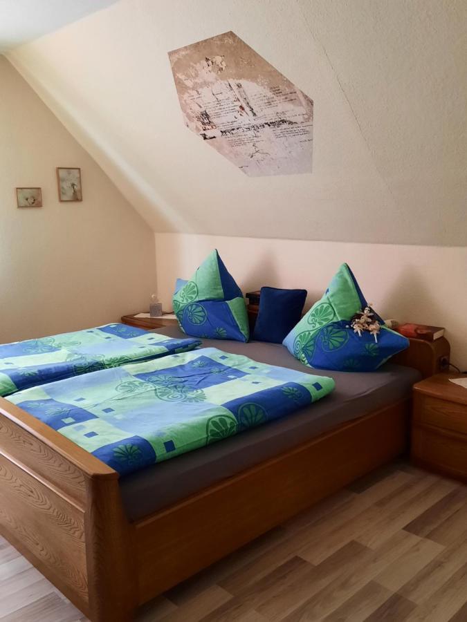 Ferienwohnung Am Schloss Reuterstadt Stavenhagen Екстер'єр фото